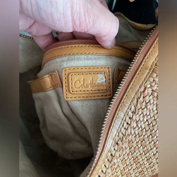 RARE Cole Haan Basket Weave Leather Hobo - Picture 5 of 8